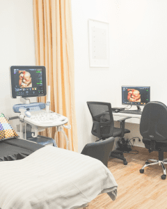 Klinik Ibu dan Anak KMNC