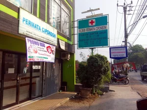 permata clinic cipondoh 