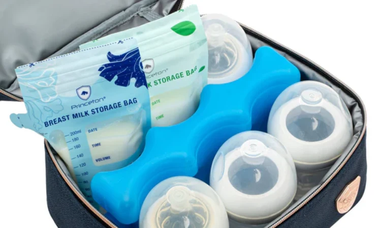 Cara Membawa cooler bag yang benar